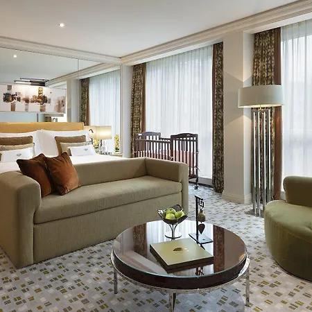 Mandarin Oriental,