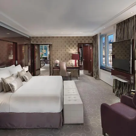 Mandarin Oriental, Szálloda 5*