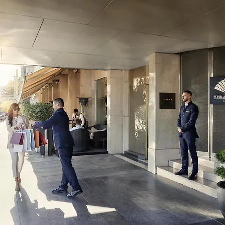 Mandarin Oriental, Hotel